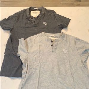 X2 S tees with buttons